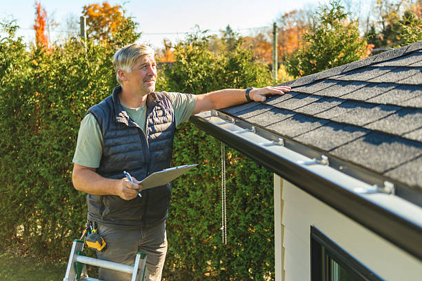 Professional Roofing technician working in Lawrence, MS